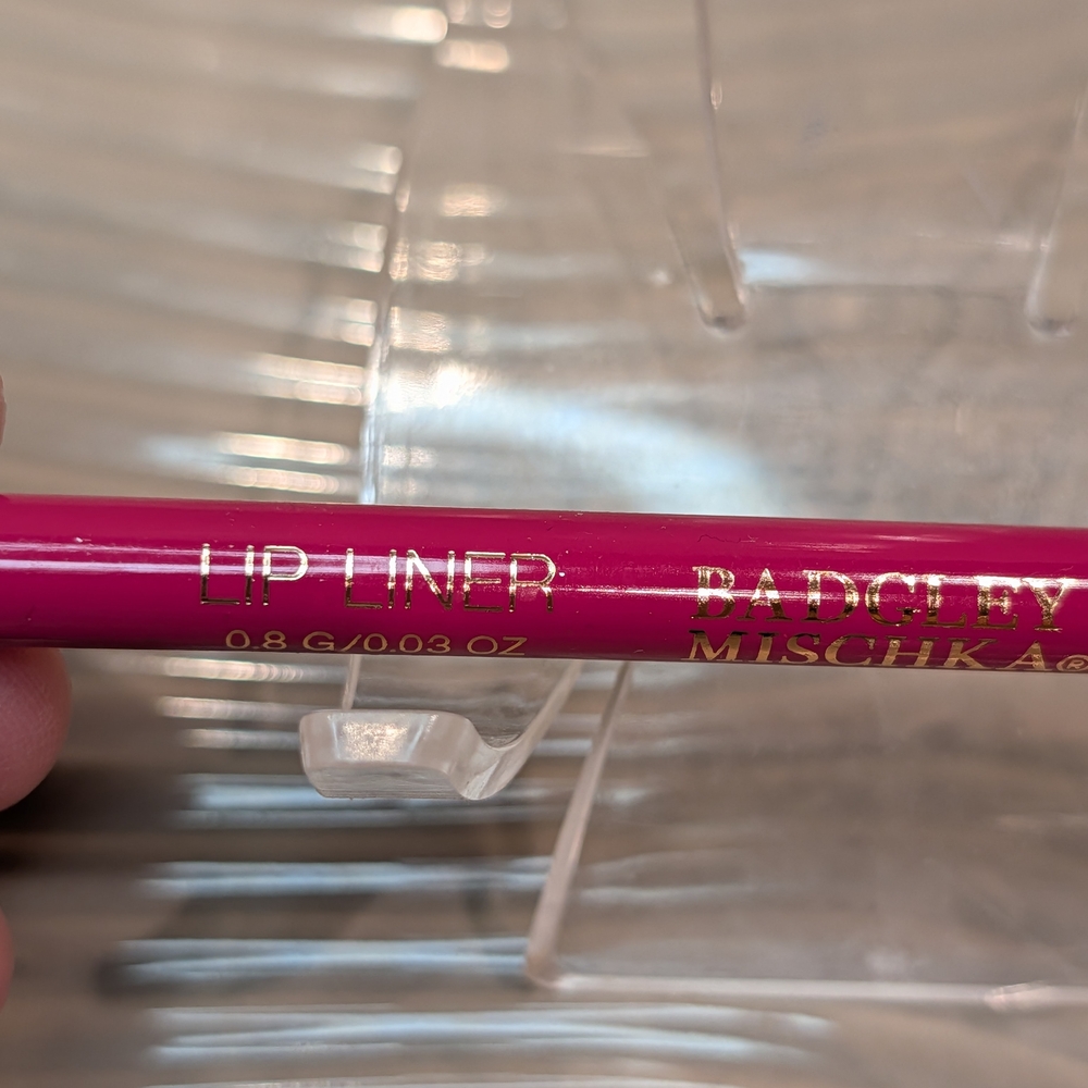 Badgley Mischka Fuchsia Lip Liner New - Picture 5 of 5